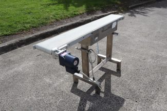 Stainless Steel Motorised Belt Conveyor - 1.37m long - Robotunits